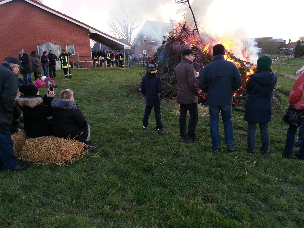 Sarkwitz - 2015 - Osterfeuer 2